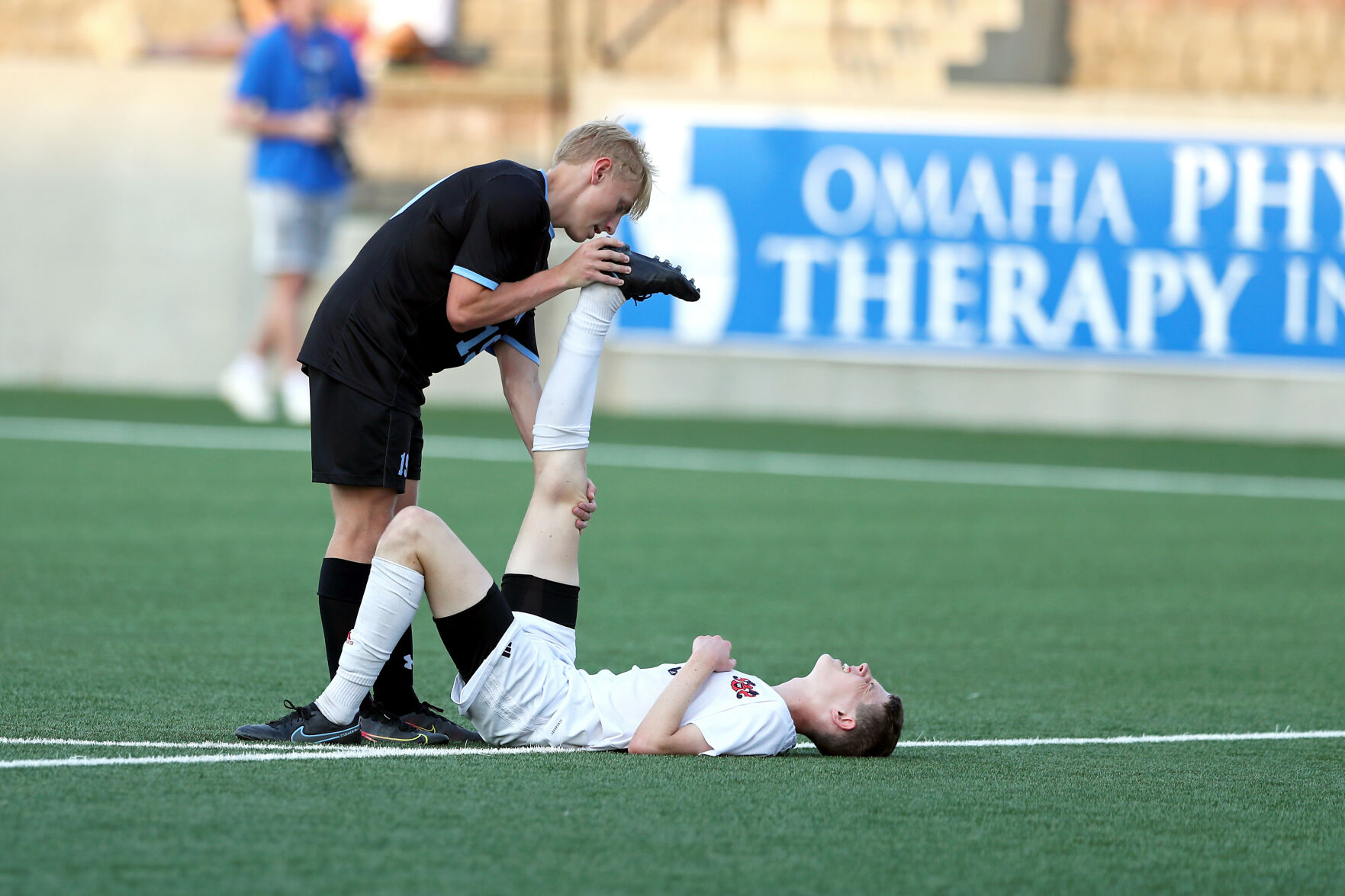 051122-owh-spo-statesoccer-em28.jpg